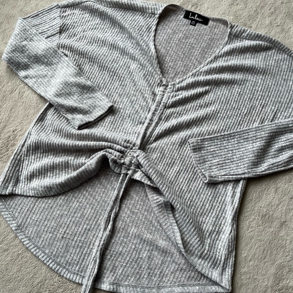 Lulu’s Briony Ruched Long Sleeve - Picture 7 of 11